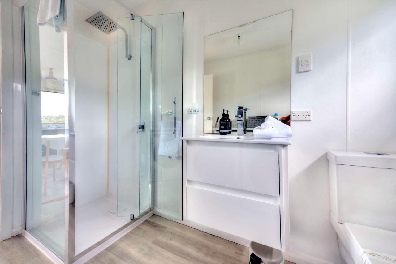 Apartment On The 1 *
